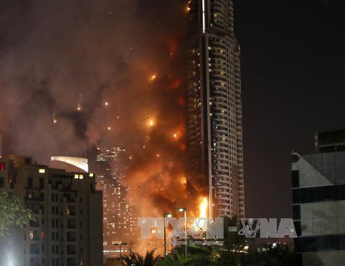 Cháy lớn tại khách sạn UAE sát giao thừa ảnh 1